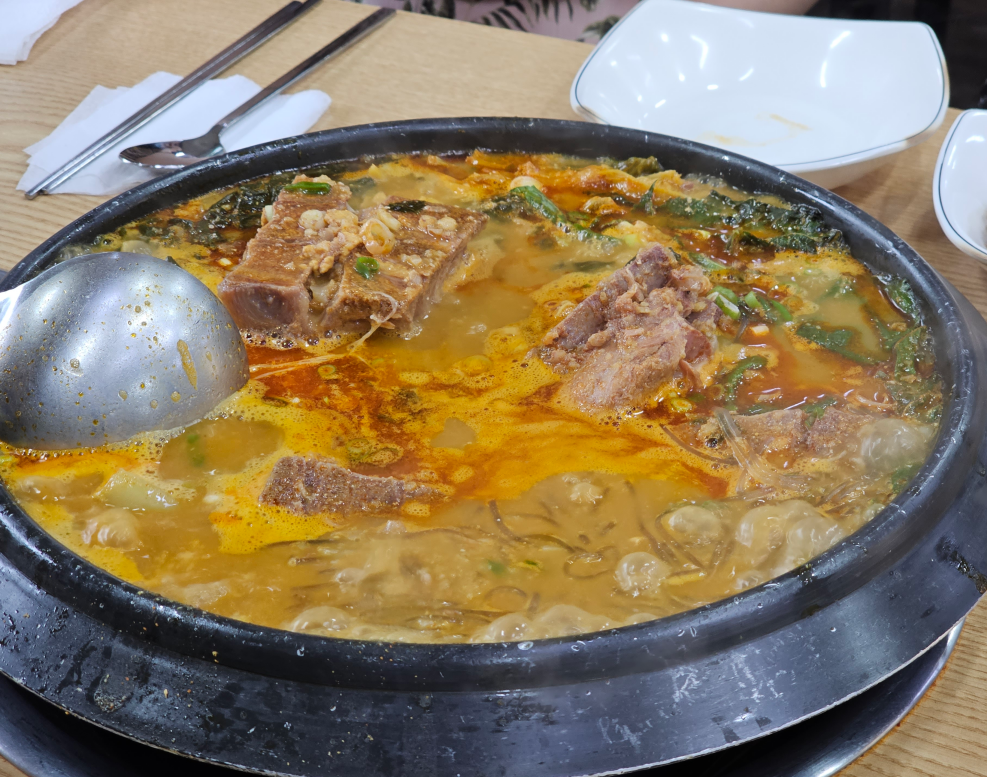 1744944751408289.png image.png